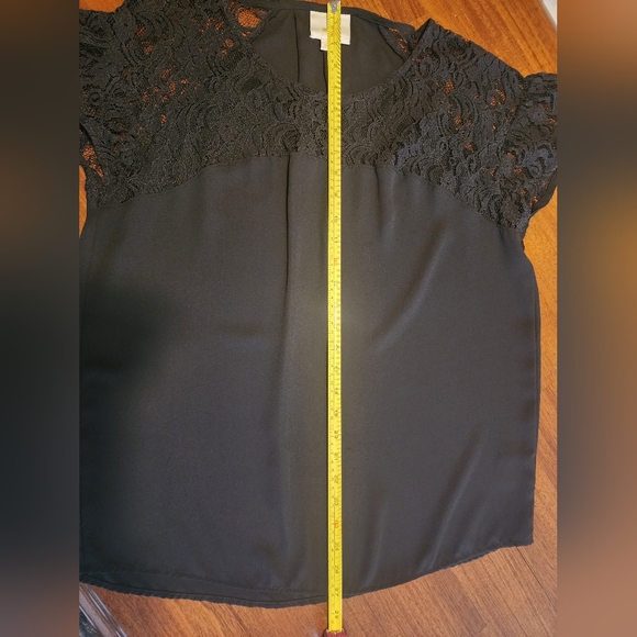 Maeve Black Lace Shoulder Blouse - Picture 7 of 9